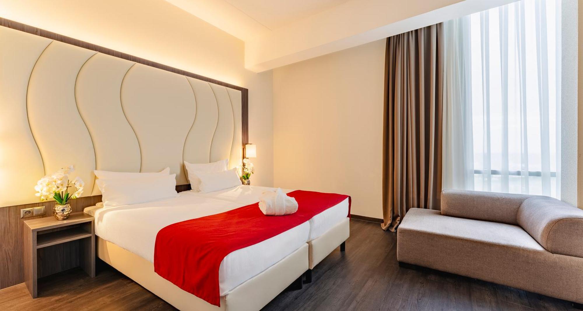 Plaza Premium Almere Zewnętrze zdjęcie