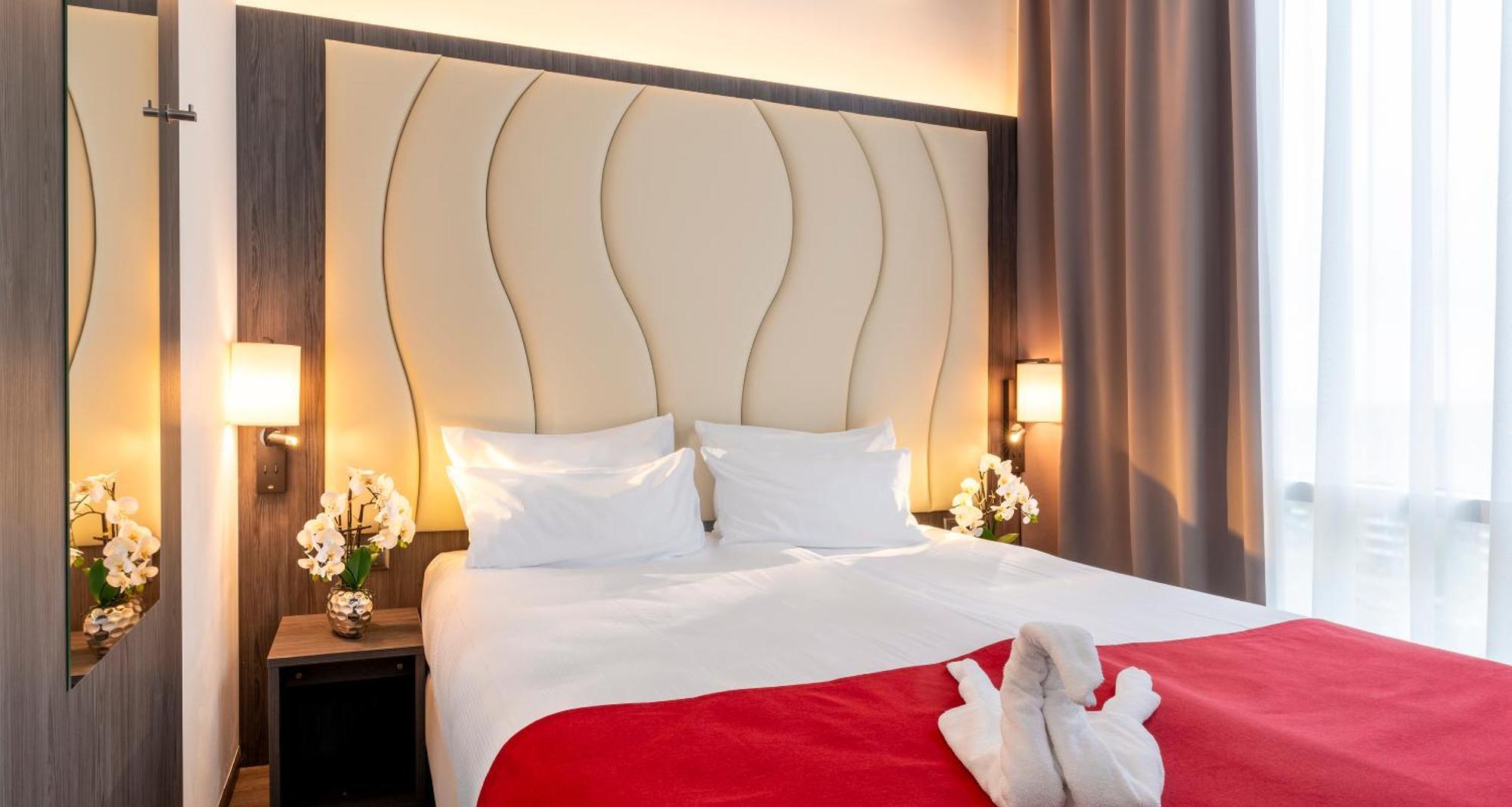 Plaza Premium Almere Zewnętrze zdjęcie