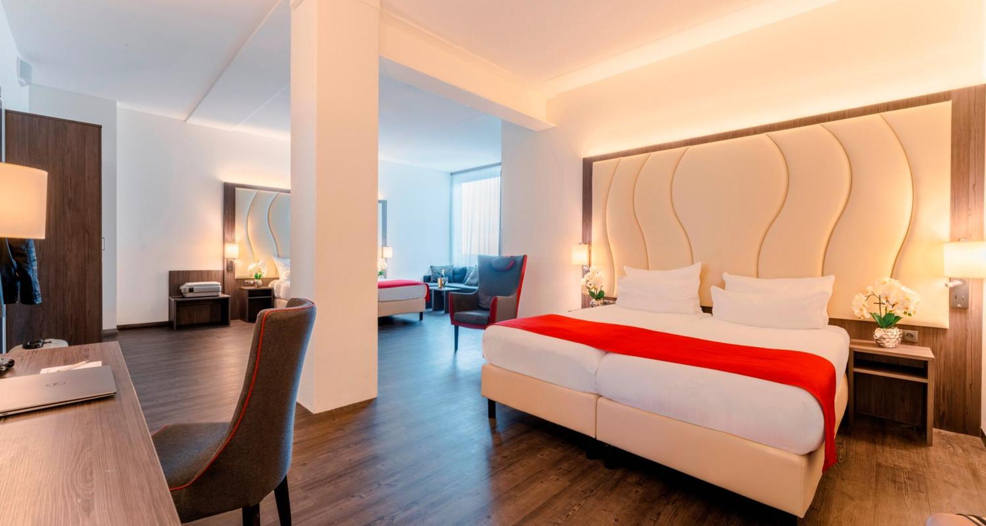 Plaza Premium Almere Zewnętrze zdjęcie