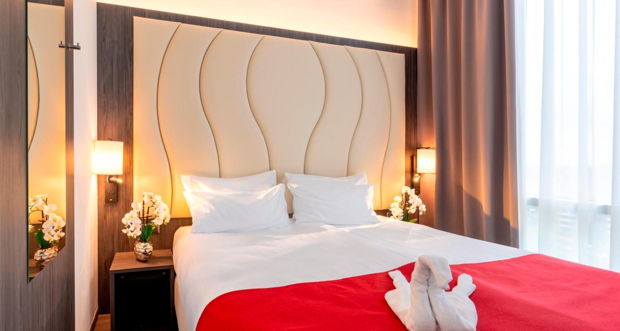 Plaza Premium Almere Zewnętrze zdjęcie